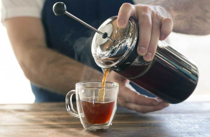 Tips Seduh Kopi dengan French Press di Rumah